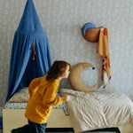 Meet me at the Wall Moon manen behang voor de kinderkamer sand zand beige