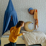 Meet me at the Wall Moon manen behang voor de kinderkamer sand zand beige