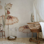 Rebel Walls x Mrs. Mighetto Bloomy Fields of Marion Off white dromerig behang voor meisjeskamer en babykamer R20401