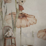 Rebel Walls x Mrs. Mighetto Bloomy Fields of Marion Off white dromerig behang voor meisjeskamer en babykamer R20401