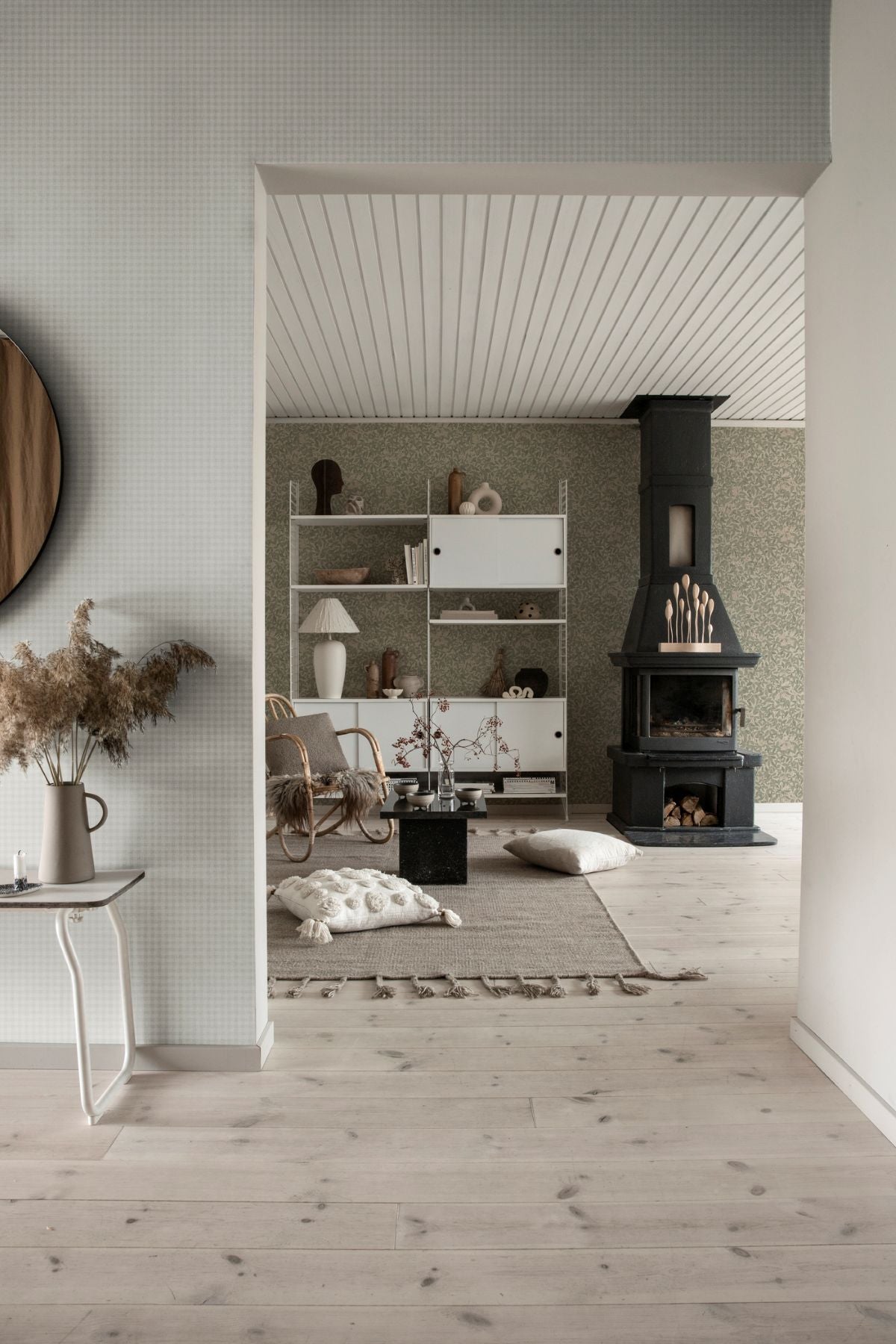 Ruitjes behang voor babykamer meisjeskamer jongenskamer tienerkamer klein gingham ruit garden green lichtgroen Ruta Sandberg S10318
