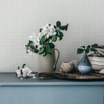 Ruitjes behang voor babykamer meisjeskamer jongenskamer tienerkamer klein gingham ruit misty blue lichtblauw Ruta Sandberg S10319