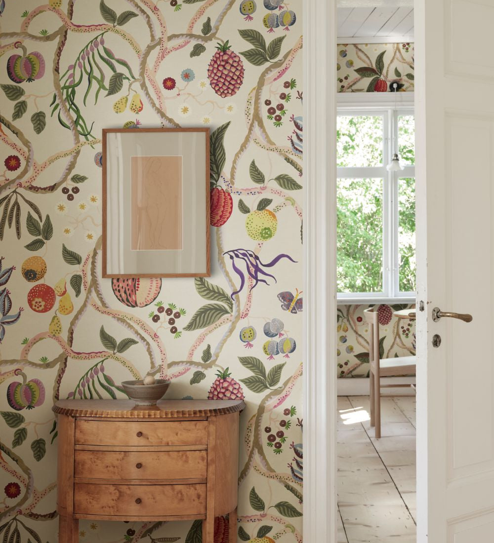 Fotobehang tree of life bloemen en bladeren behang voor meisjeskamer meidenkamer babykamer 10579 Tree of Life Multi Sandberg