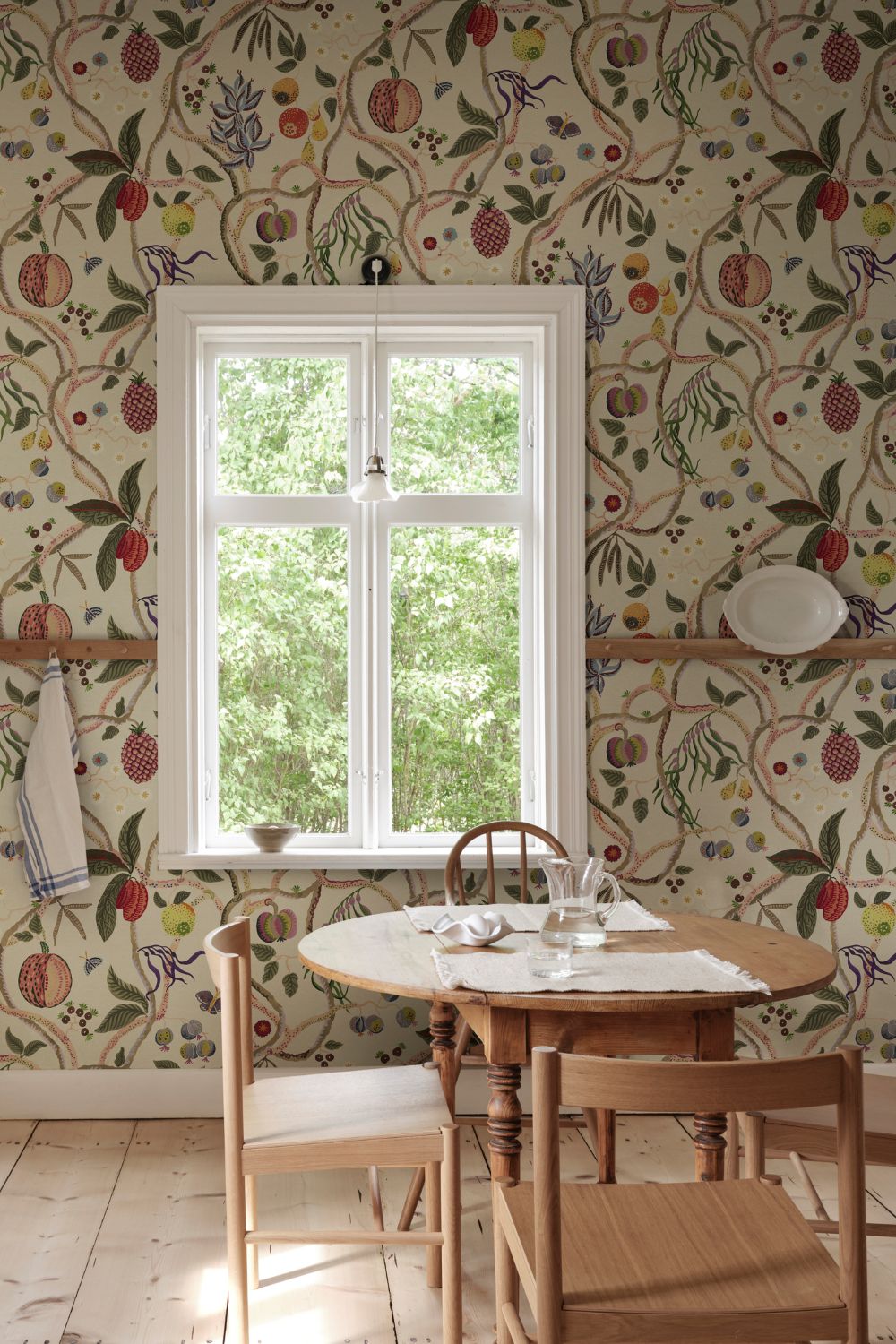 Fotobehang tree of life bloemen en bladeren behang voor meisjeskamer meidenkamer babykamer 10579 Tree of Life Multi Sandberg