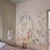 Sandberg maatwerk mural behang voor de meisjeskamer en babykamer vilhelmina S10592