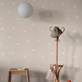 Frida Sandberg vogels behang met vredesduiven voor neutrale kinderkamer babykamer en meisjeskamer S10625 Sandstone beige
