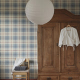 Schotse ruit behang voor kinderkamer, jongenskamer Ranold Sandberg light blue lichtblauw S10753