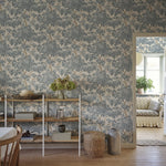 Bomen behang Eken van Sandberg kinderkamer babykamer jongenskamer meisjeskamer neutrale kinderkamer lichtblauw met beige S10790
