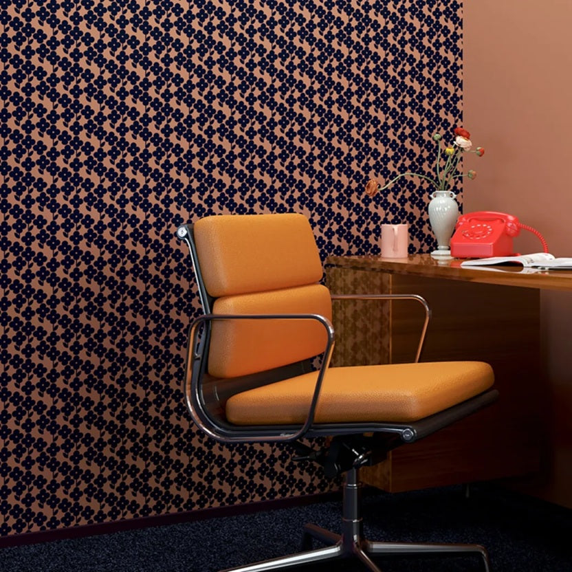 Season Paper Penelope nuit bloemen behang meisjeskamer roze blauw