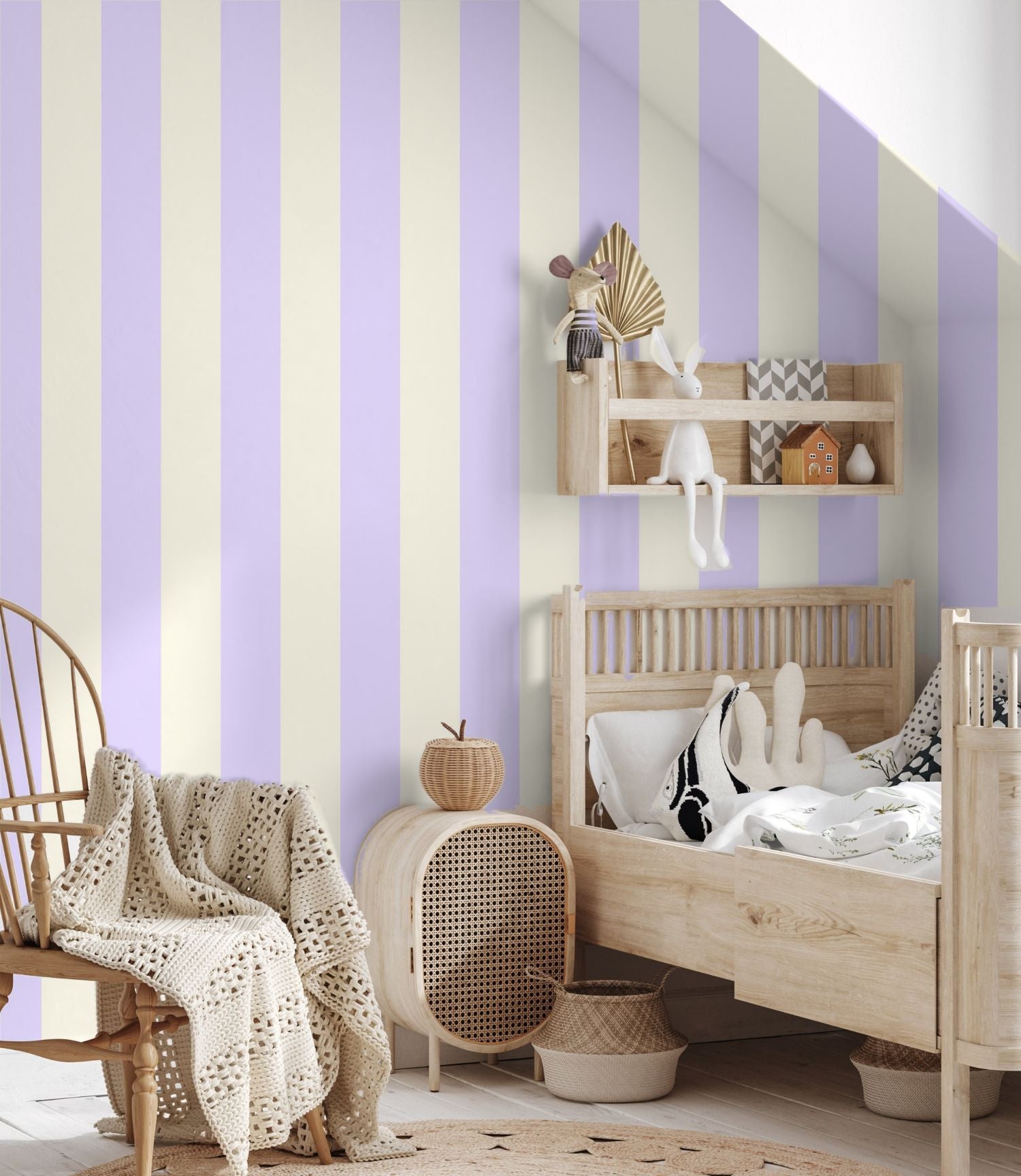 Strepen behang kinderkamer meisjeskamer tienerkamer lila brede strepen
