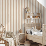 Strepen behang voor de kinderkamer meisjeskamer babykamer warm beige neutrale kinderkamer Papr Walls