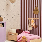 Studio Pieni behang voor de kinderkamer Olivia frambozen beige