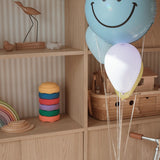 Strepen behang voor de kinderkamer babykamer jongenskamer meisjeskamer neutrale kinderkamer Summer Gray French Beige