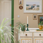 Summer Gray Niton gestreept behang voor de kinderkamer neutrale kinderkamer meisjeskamer jongenskamer babykamer marigold warm geel