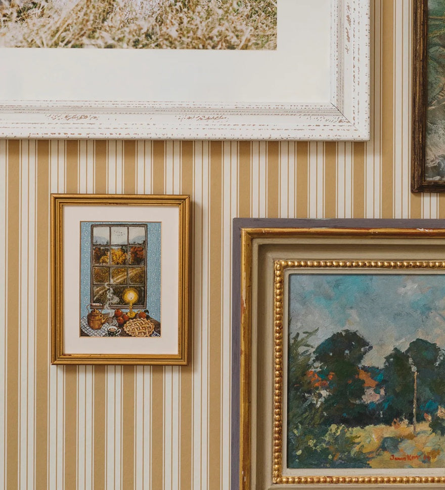 Summer Gray Niton gestreept behang voor de kinderkamer neutrale kinderkamer meisjeskamer jongenskamer babykamer marigold warm geel