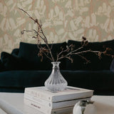 Summer Gray Bluebells green behang voor de meisjeskamer en babykamer lichtgroen