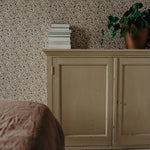 Summer Gray behang bladeren voor de meisjeskamer climbing rose brons bronze