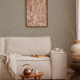 Summer Gray Freja Meadow bloemen behang voor de kinderkamer lichtgroen met witte bloemetjes 