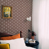 Summer Gray bloemen behang voor de kinderkamer meisjeskamer babykamer terra terracotta  Kicki