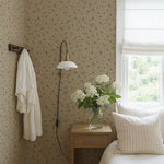 Lief Summer Gray bloemenbehang kinderkamer babykamer burgundy bordeaux rood