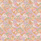 Summer Gray Lola petit bloemenbehang voor meisjeskamer apricot abrikoos roze
