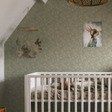 Summer Gray Doris bloemen behang voor de kinderkamer en babykamer dusty blue lichtblauw
