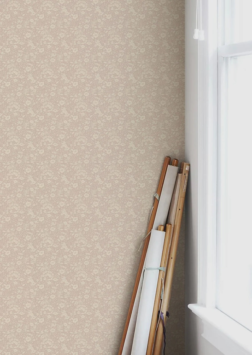 Summer Gray Doris bloemen behang voor de kinderkamer en babykamer pink roze 