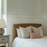 Summer Gray bloemen behang voor de kinderkamer folia soft sand zand beige
