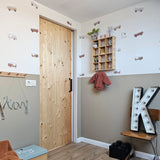 Volpracht Retro Busjes behang voor jongenskamer en babykamer beige neutrale kleuren
