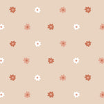 Bloemen behang voor meisjeskamer en babykamer Volpracht beige oudroze