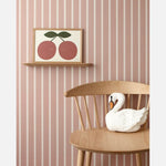Strepen behang voor kinderkamer lintjes behang studio ditte meisjeskamer babykamer blush roze