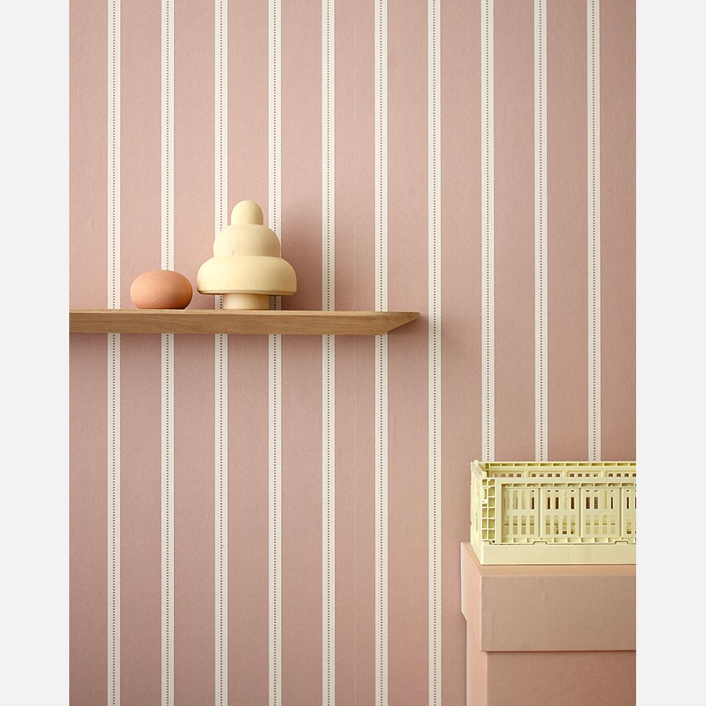 Strepen behang voor kinderkamer lintjes behang studio ditte meisjeskamer babykamer blush roze