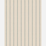Lintjes Bo Studio Ditte strepen behang met stiksels voor de jongenskamer en babykamer creme met denim blauw