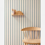 Studio Ditte Lintjes strepen behang voor de kinderkamer en babykamer denim blauw op creme
