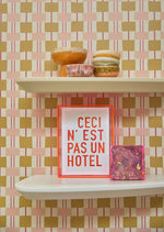 Bibelotte Geruit behang toffee roze karamel