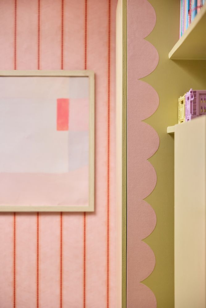 bibelotte behangrand kinderkamer met boogjes roze
