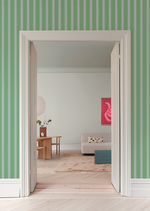 Gestreept behang voor de kinderkamer bibelotte juna twiggy groen en lichtblauw jongenskamer