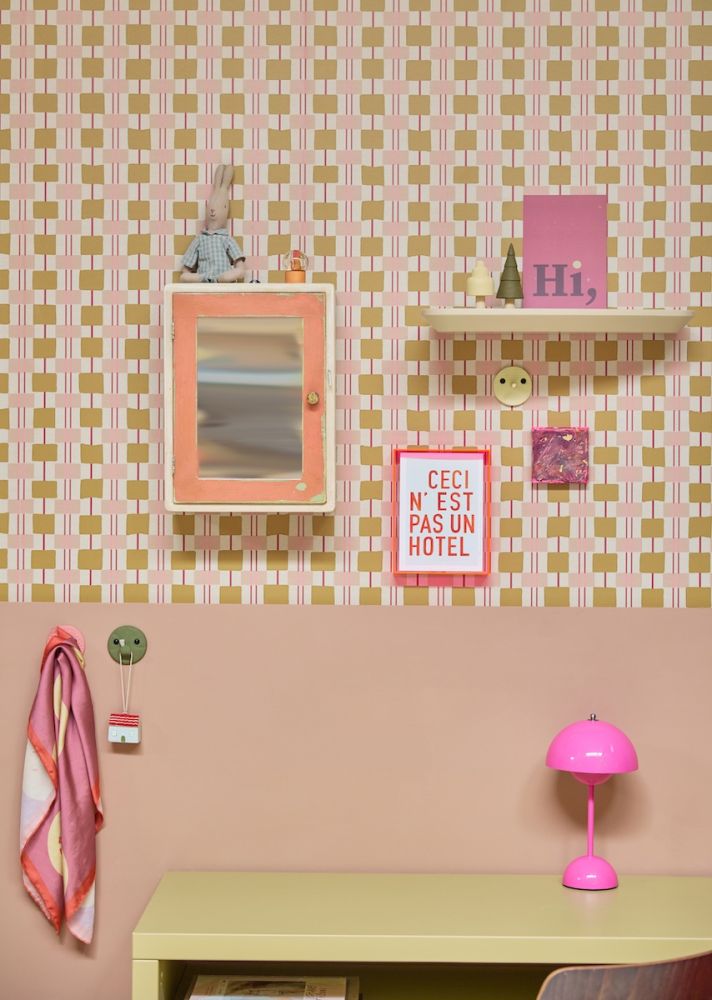 Bibelotte Geruit behang toffee roze karamel