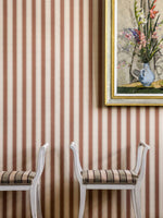 Langelid von Bromssen jagged stripe strepen behang voor de kinderkamer 
terra