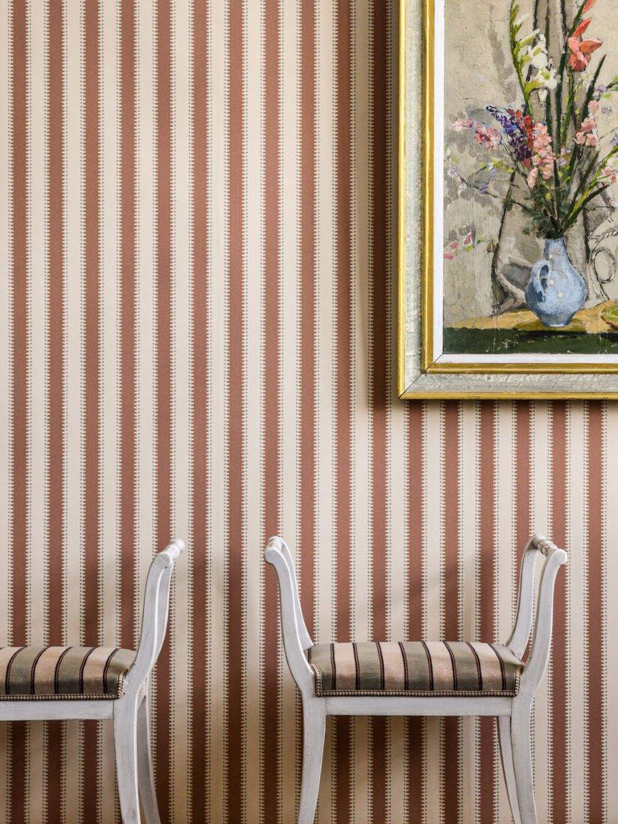 Langelid von Bromssen jagged stripe strepen behang voor de kinderkamer 
terra