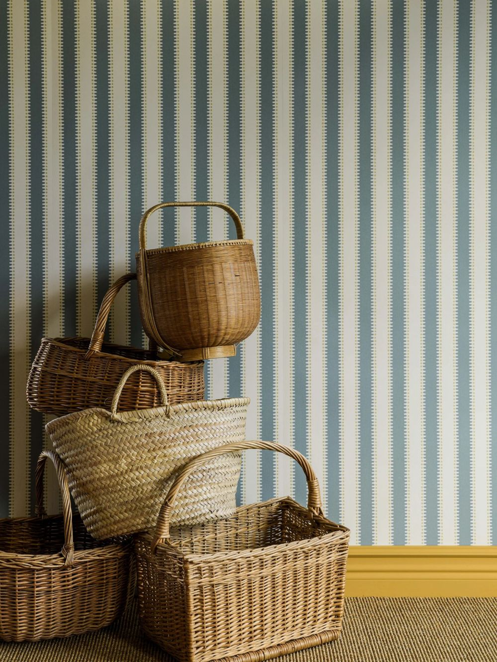 Langelid von Bromssen jagged stripe strepen behang voor de kinderkamer turquoise blauw groen