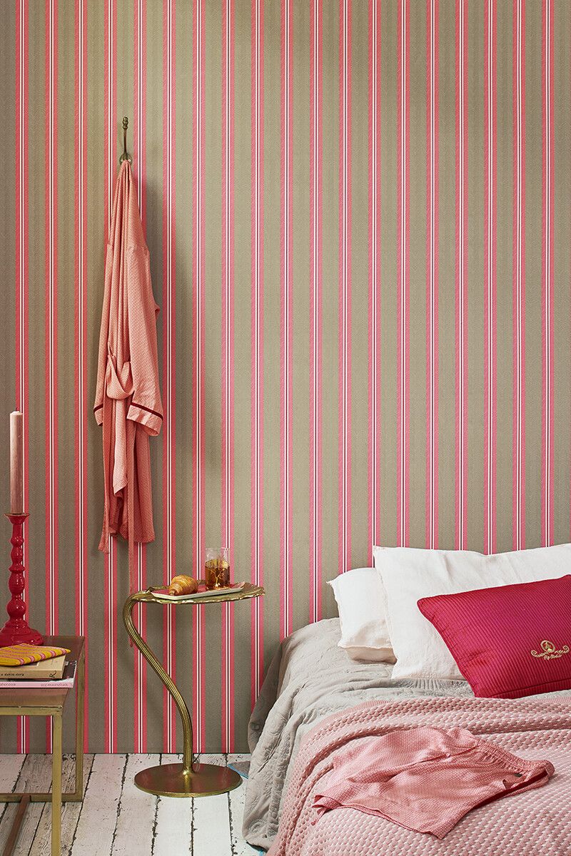 Pip Studio Eijffinger strepen behang kinderkamer blurred lines roze beige 300131