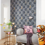 Studio Lisa Bengtsson behang voor de kinderkamer tienerkamer Coco Tiger tijgerbehang grijs