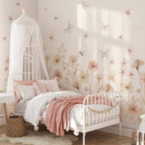 Pastelowe Love bloemenbehang mural voor de kinderkamer meisjeskamer babykamer roze 
