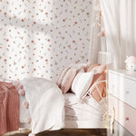 Pastelowe Love Wildflowers bloemenbehang voor meisjeskamer wit roze groen 