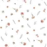 Pastelowe Love Wildflowers bloemenbehang voor meisjeskamer wit roze groen 
