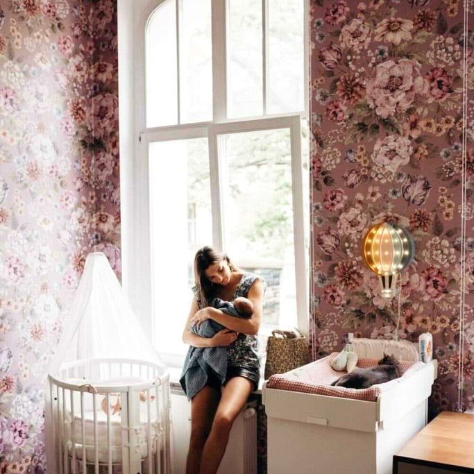 Dekornik Bouquet of Flowers Lilac Bloemenbehang meisjeskamer