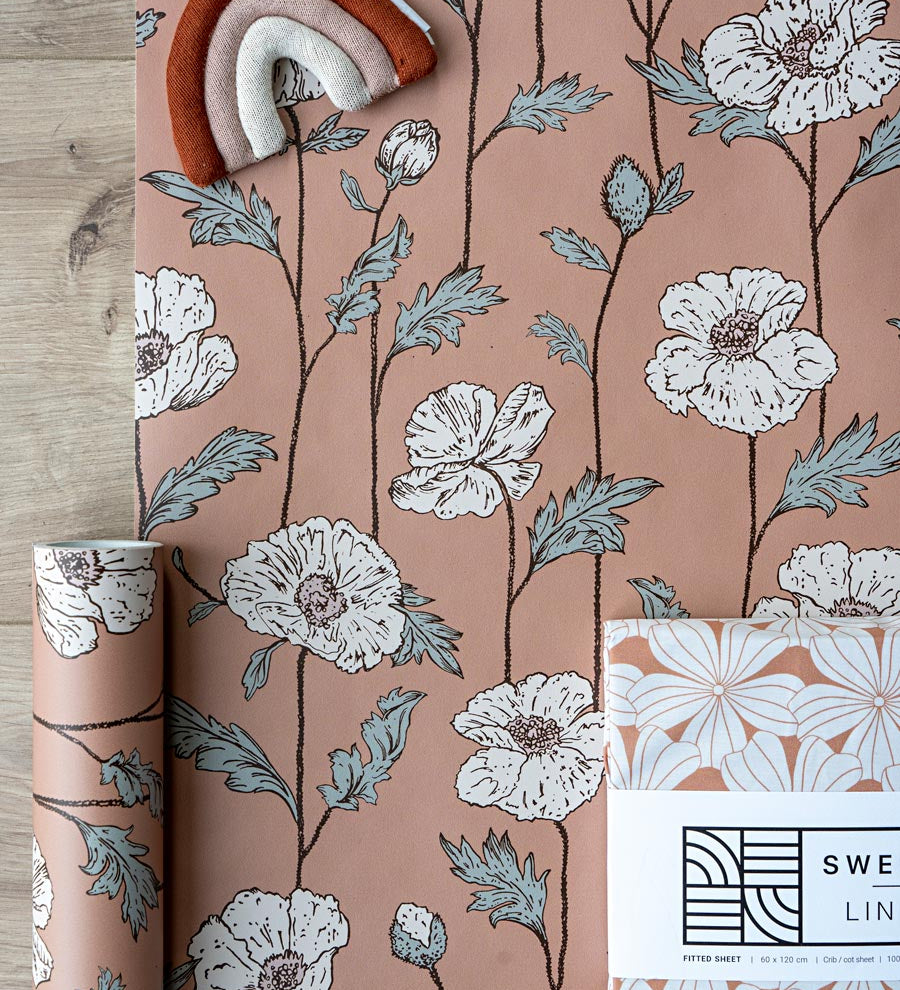 Little Amour behang voor de meisjeskamer bloemen Poppy Amour terra